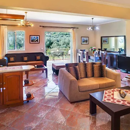 Olive Grove House - Private Lefkáda